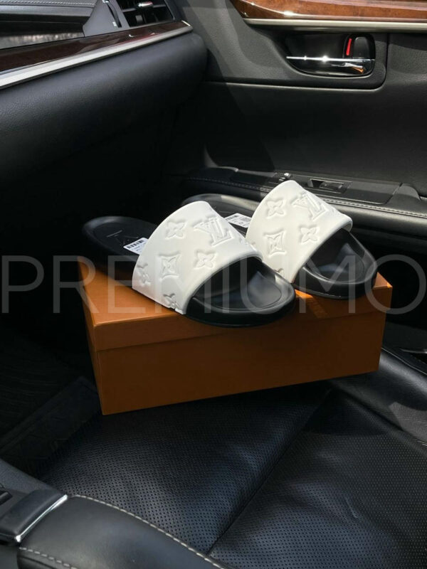 Louis Vuitton шлепанцы PR879798 2