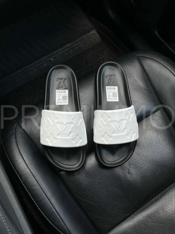Louis Vuitton шлепанцы PR879798 3