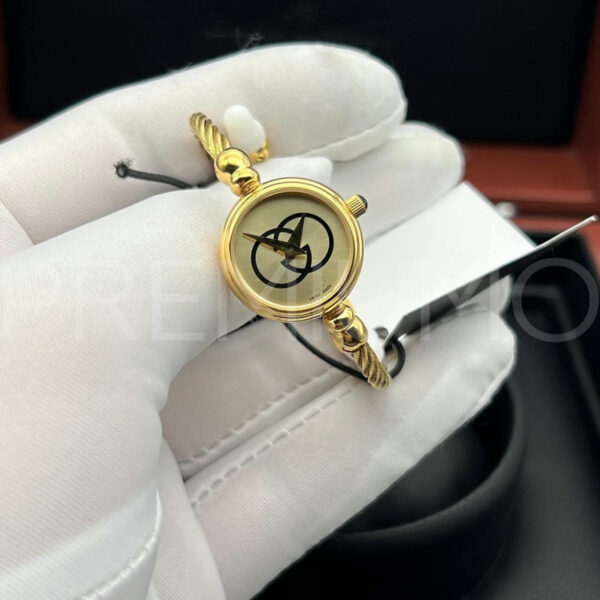 Gucci часы PR125217 3