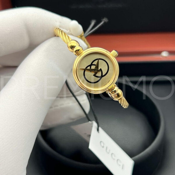 Gucci часы PR125217