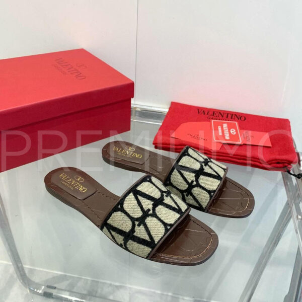 Valentino шлепанцы PR920443