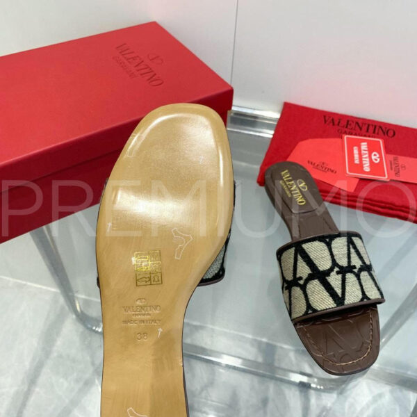 Valentino шлепанцы PR920443 7