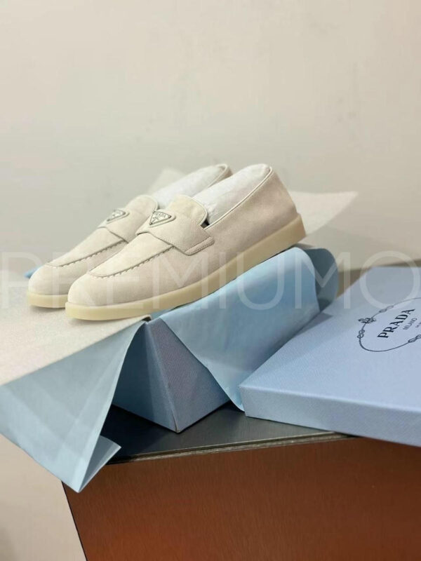 Prada лоферы PR532793 2
