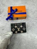 Louis Vuitton картхолдер PR205798 8