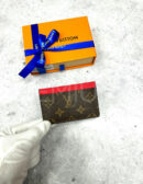 Louis Vuitton картхолдер PR206019 9