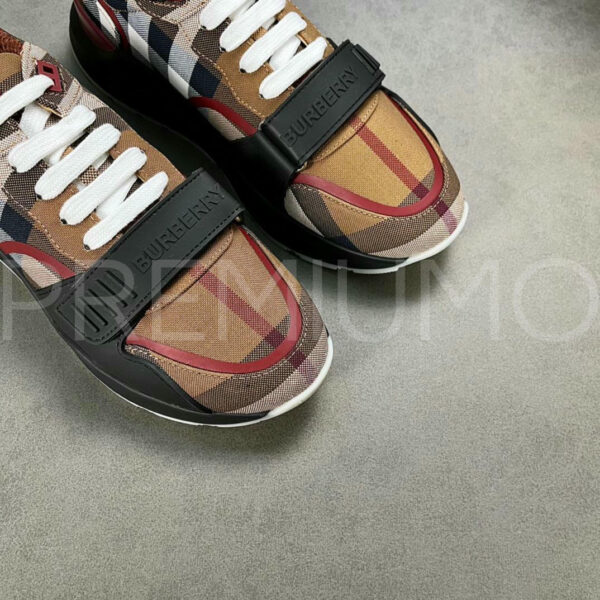 Burberry кроссовки PR225414 6