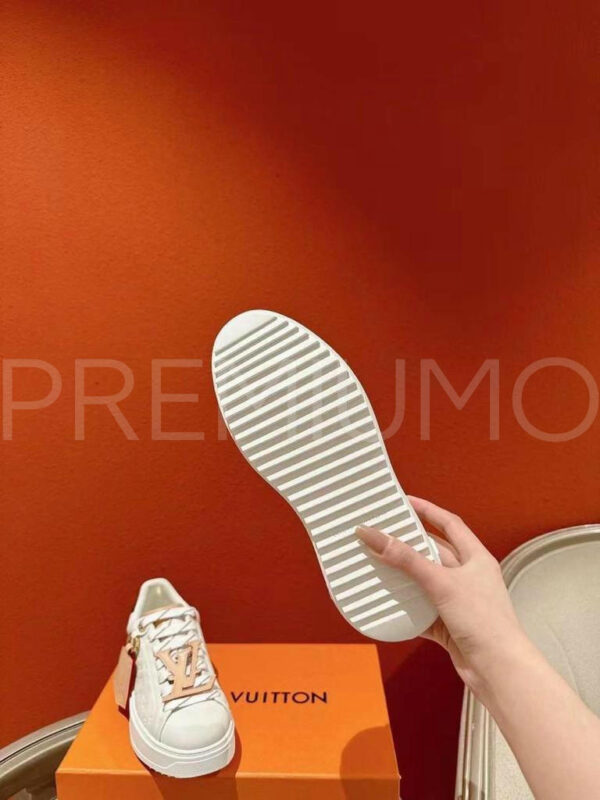 Louis Vuitton Time Out кроссовки PR723568 10