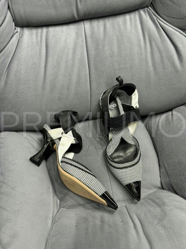 Fendi туфли PR507608 5