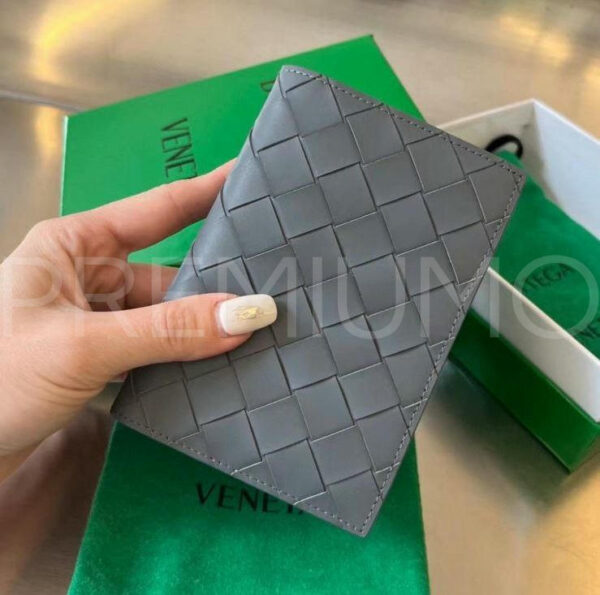 Bottega Veneta обложка на паспорт PR876918