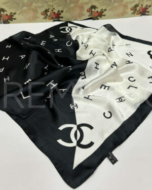 Chanel платок PR771575