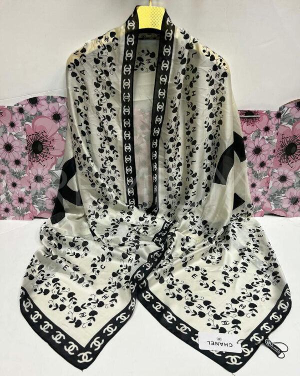Chanel палантин PR133148