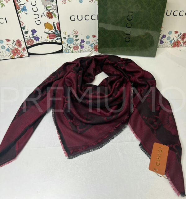 Gucci платок PR813859
