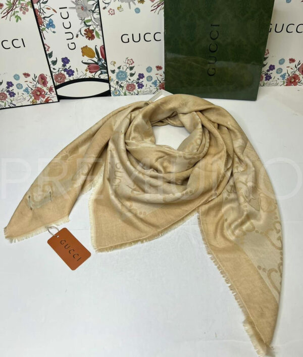 Gucci платок PR640832