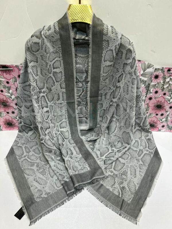 Roberto Cavalli палантин PR546889
