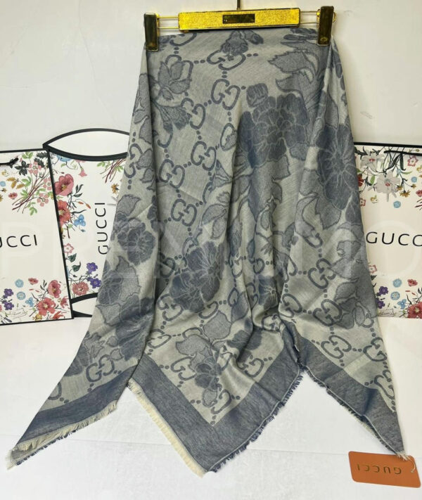 Gucci платок PR891572 4