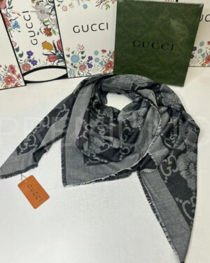 Gucci платок PR724545