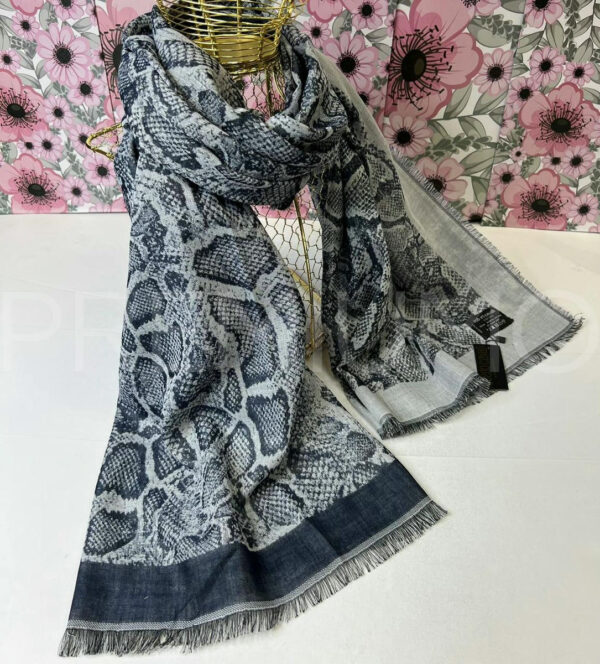 Roberto Cavalli палантин PR494584 2