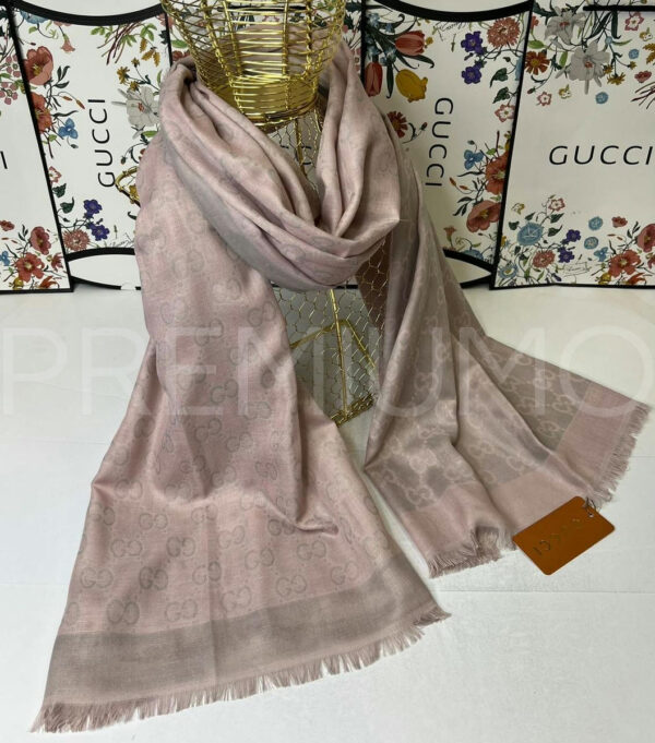Gucci палантин PR215388 2