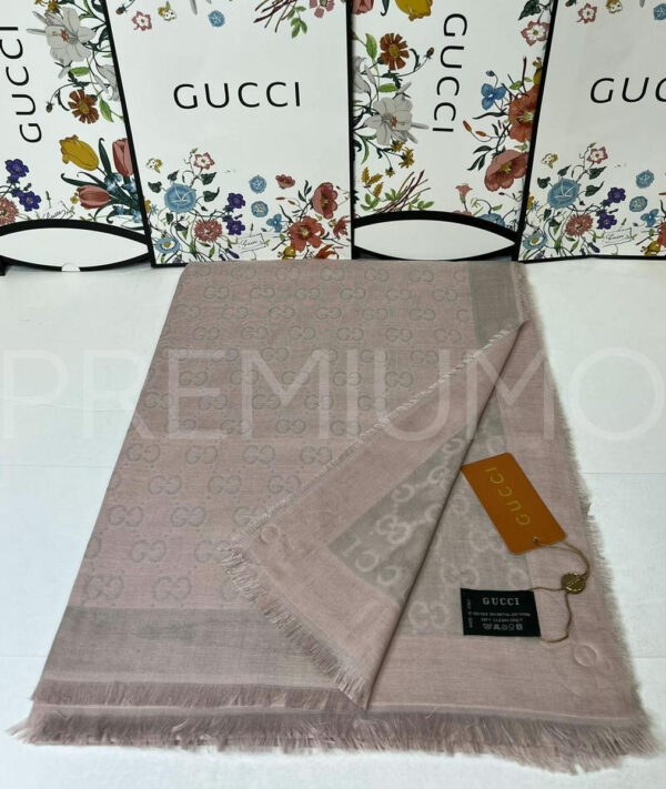 Gucci палантин PR215388 4