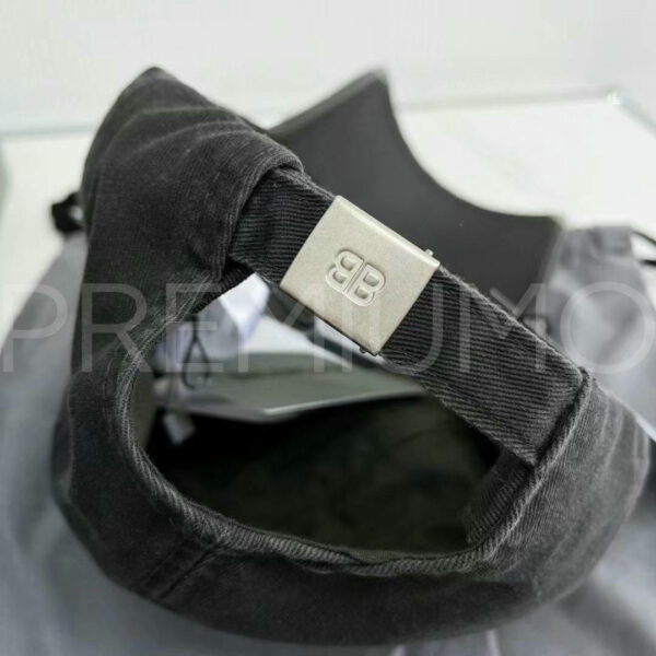 Balenciaga бейсболка PR567043 4