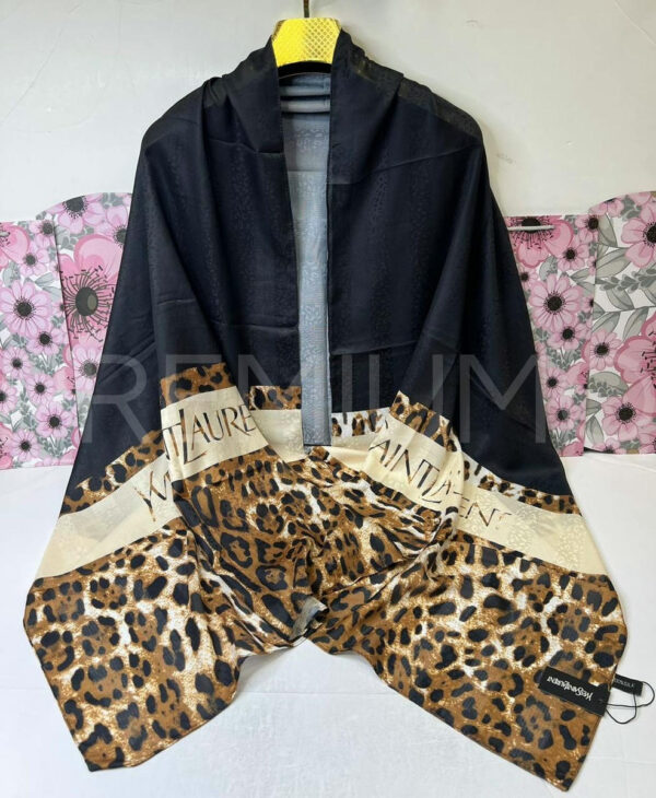 Yves Saint Laurent палантин PR159679 2