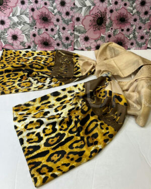 Yves Saint Laurent палантин PR539449