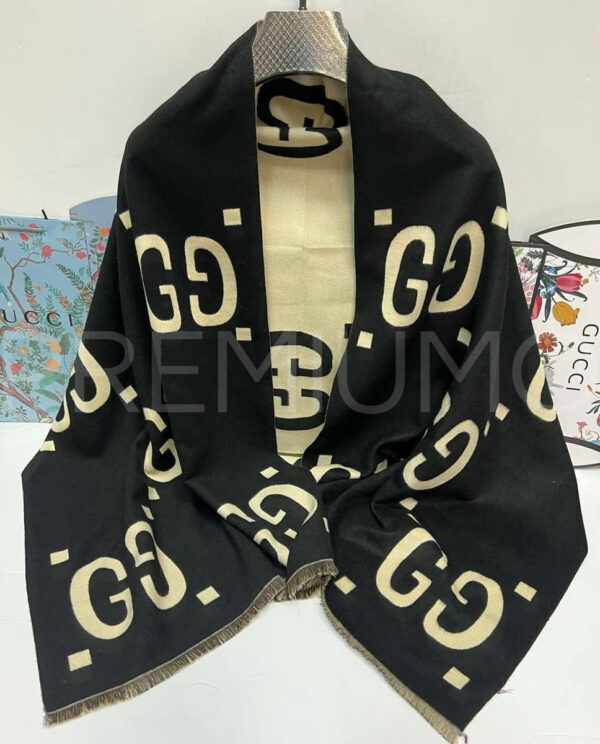 Chanel палантин PR834306