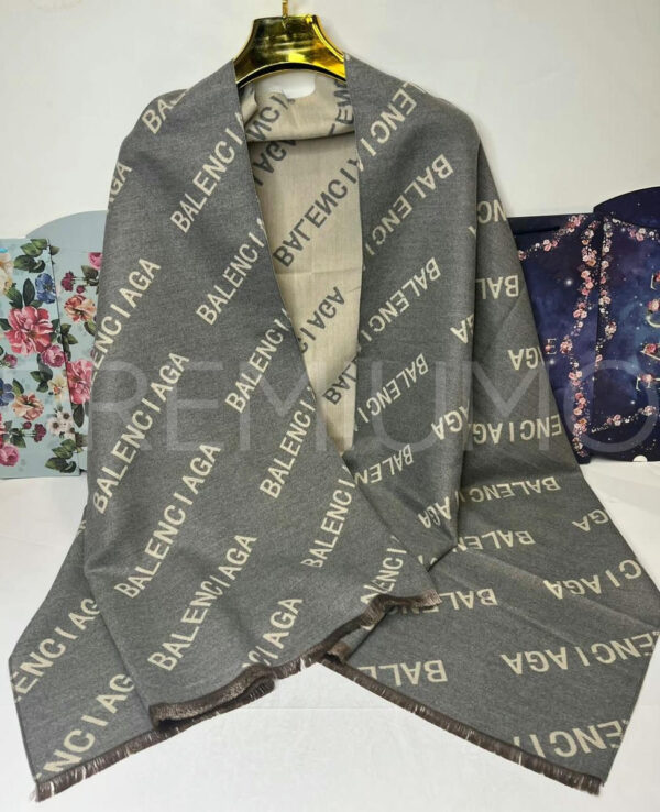 Balenciaga палантин PR645318