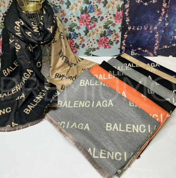 Balenciaga палантин PR645318 4