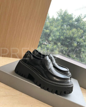 Balenciaga лоферы PR284612