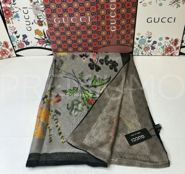 Gucci палантин PR144361 3