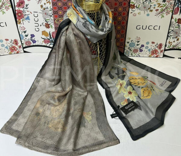 Gucci палантин PR144361 5