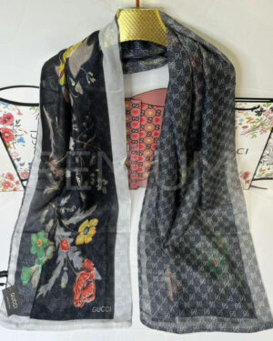 Gucci палантин PR659039