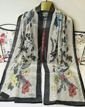 Gucci палантин PR392998