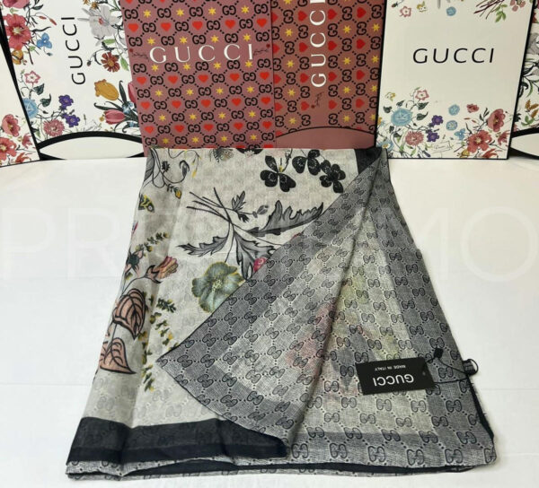 Gucci палантин PR392998 2