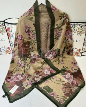 Gucci палантин PR149253