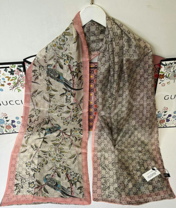 Gucci палантин PR785520 3