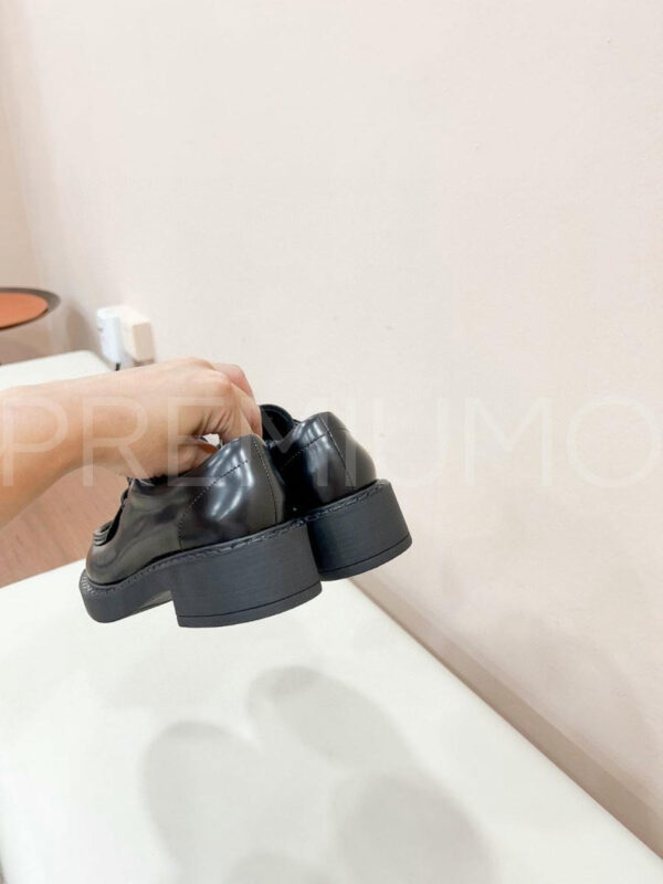 Prada лоферы PR523892 22
