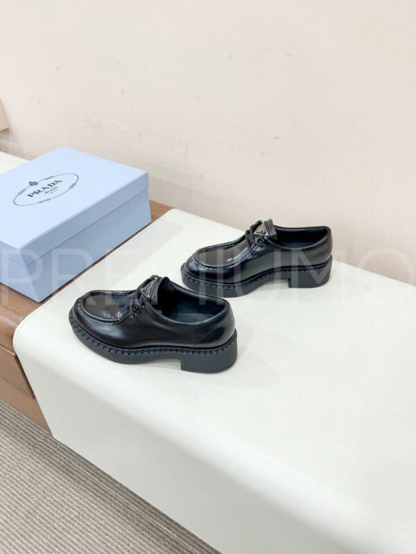 Prada лоферы PR523892 24