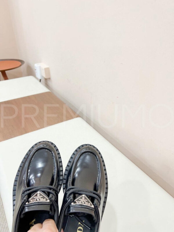 Prada лоферы PR523892 21