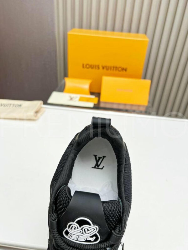 Louis Vuitton кроссовки PR617410 9