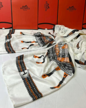 Hermes платок PR717669