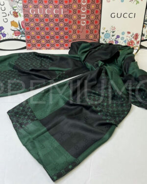 Gucci палантин PR681473
