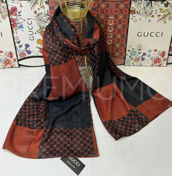 Gucci палантин PR425363 3