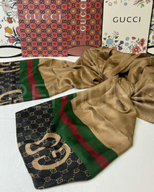 Gucci палантин PR824471