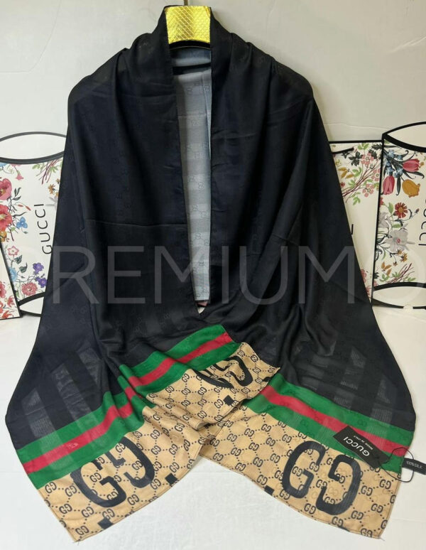 Gucci палантин PR804144 2