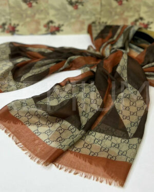 Gucci палантин PR347386