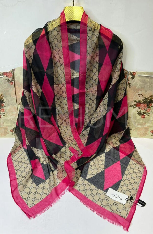 Gucci палантин PR185695 2