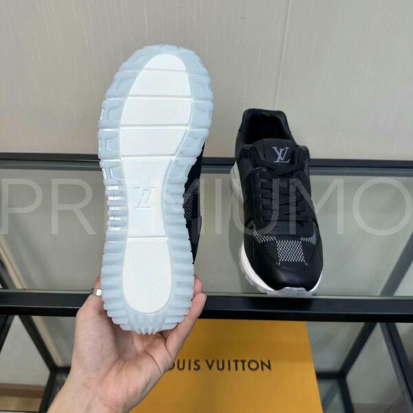 Louis Vuitton Run Away кроссовки PR594934 15