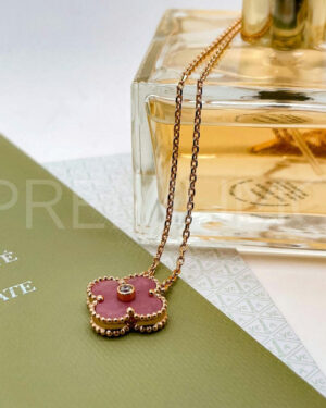 Van Cleef & Arpels подвеска PR547068